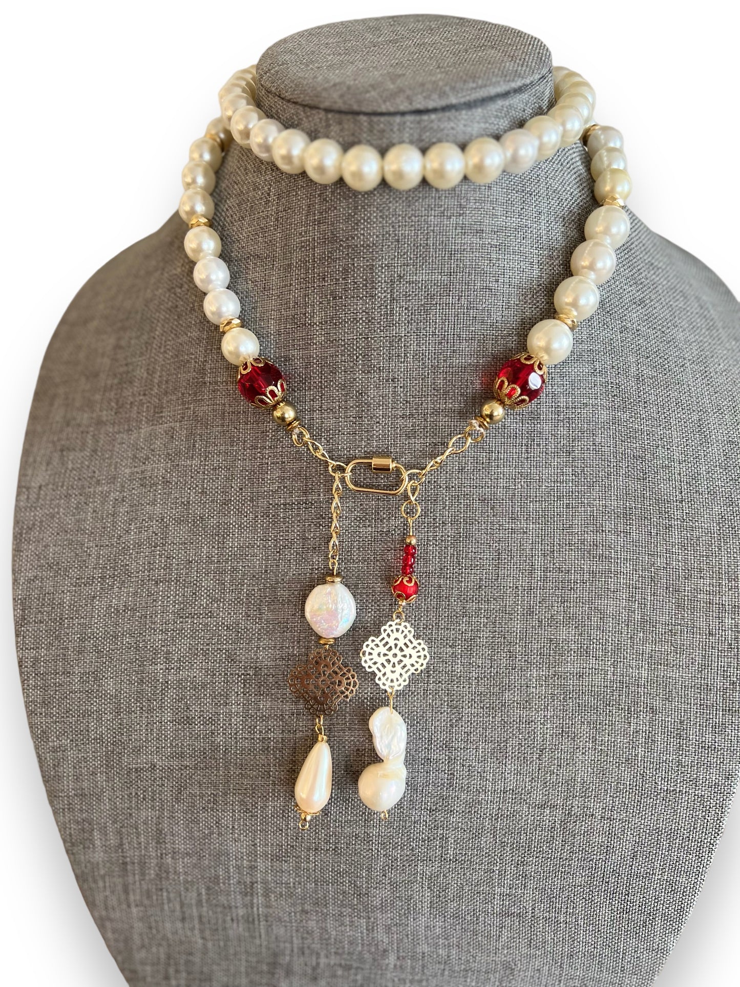 Melina Pearl Necklace