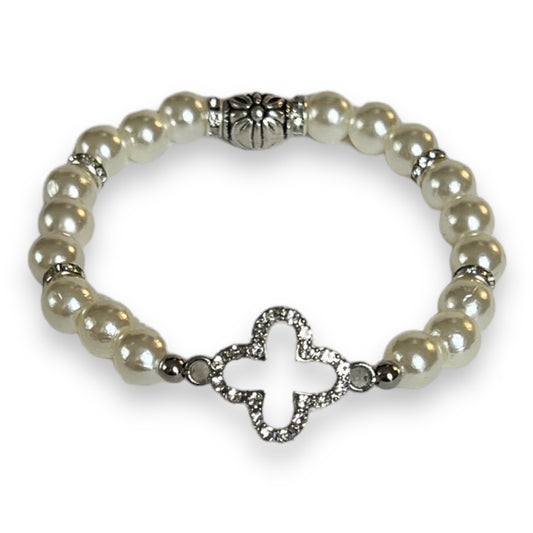 Clover Pearl Bracelet
